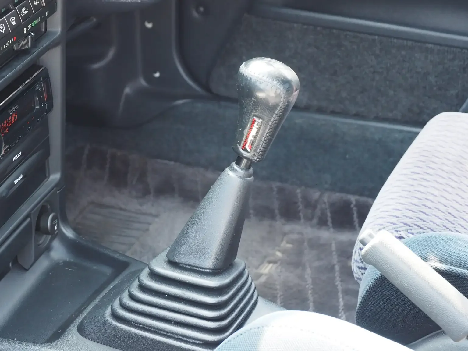 shift lever view 1989 toyota levin AE92 jdm export stock japan