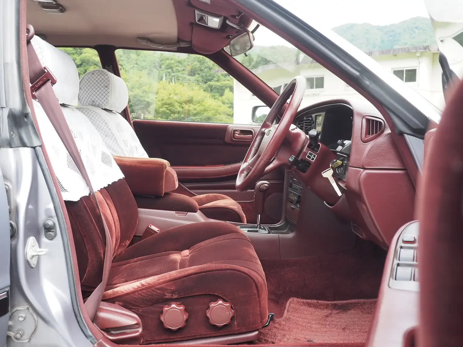 wine red interior view grey 1990 toyota chaser gx81 jdm export stock japan