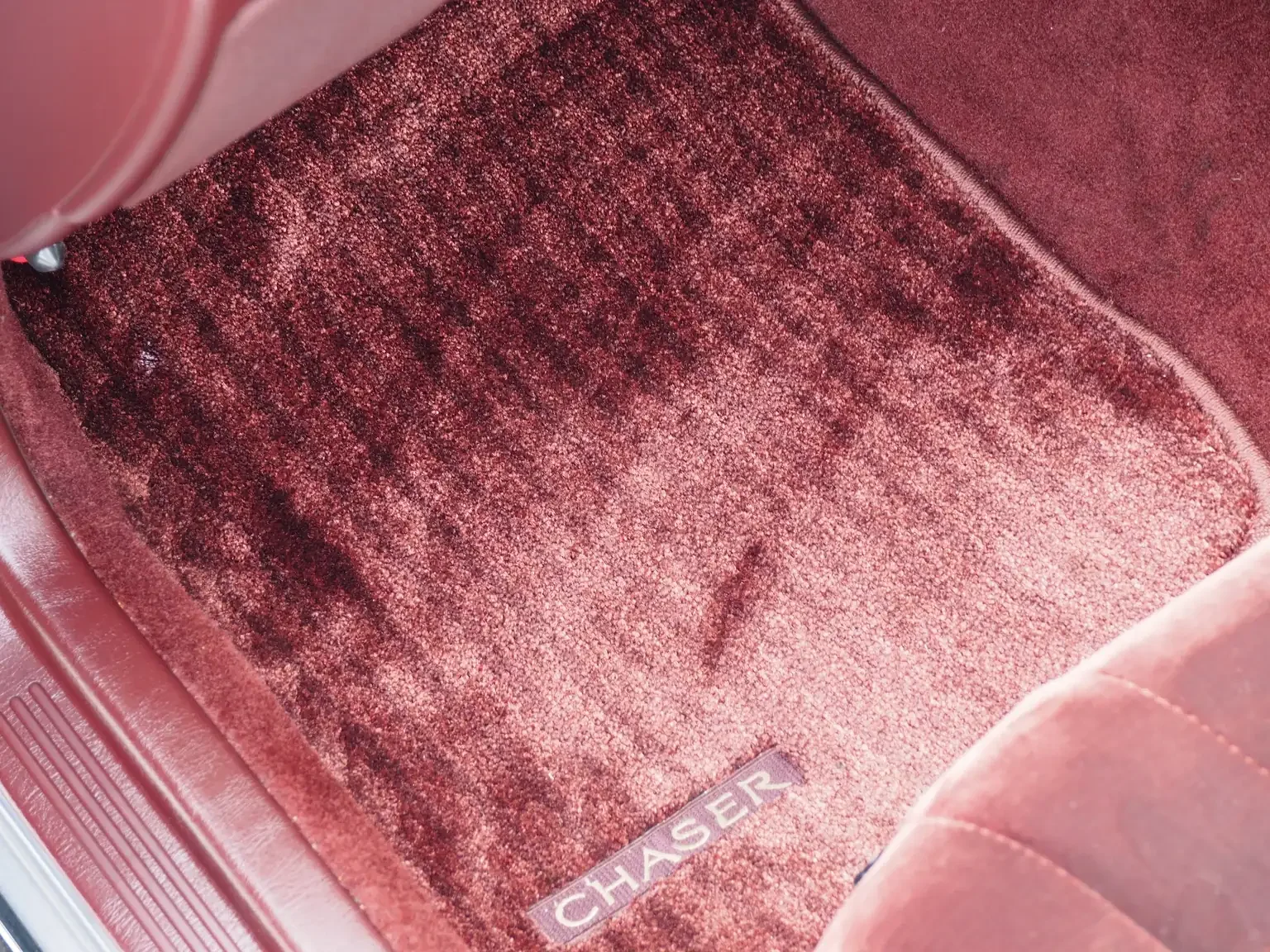 passengers carpet met condition view wine red grey 1990 toyota chaser gx81 jdm export stock japan