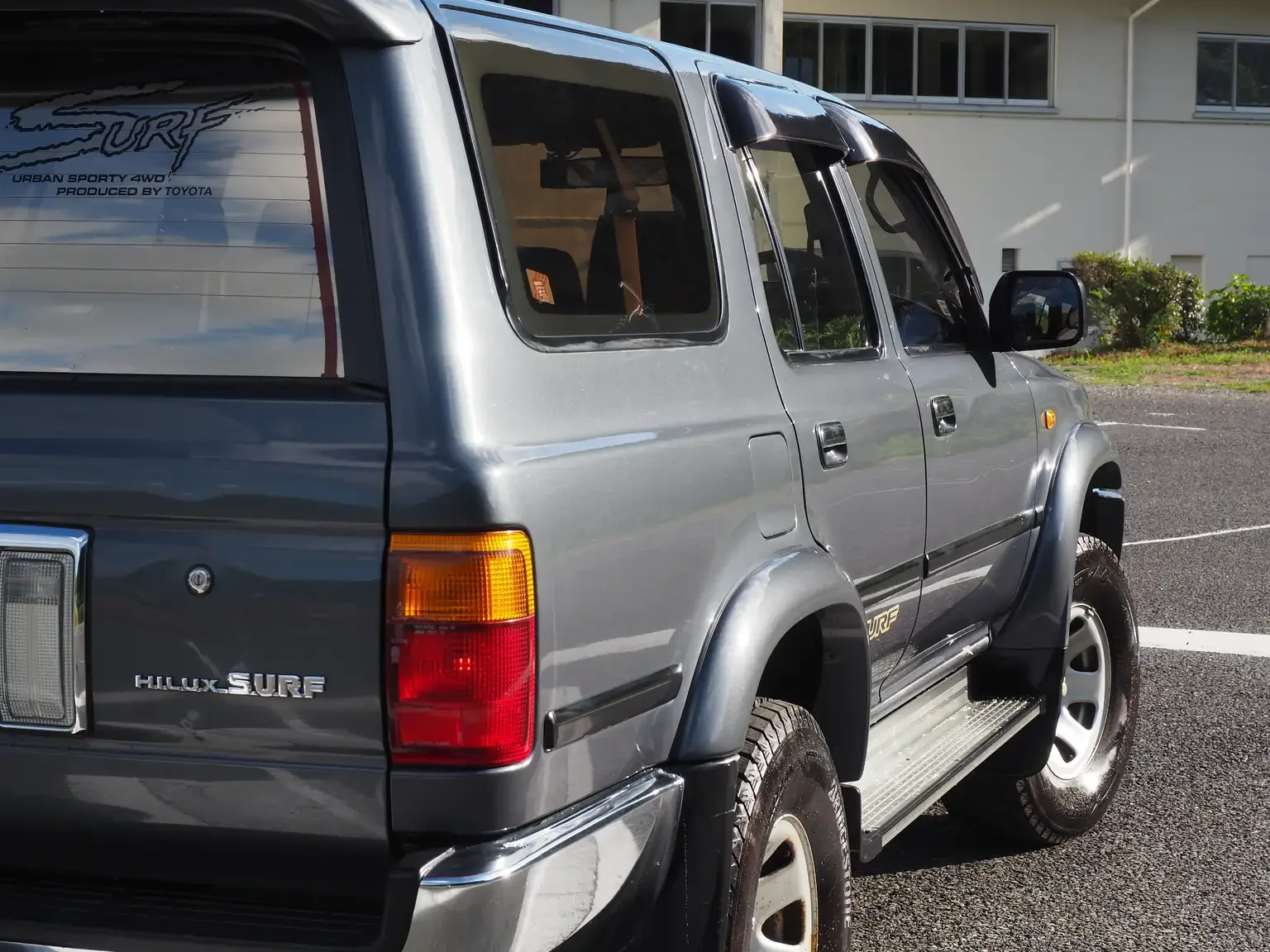 drivers side panel condition view grey toyota hilux surf kzn130 1kzte 5 speed manual diesel turbo JDM export vehicle Japan