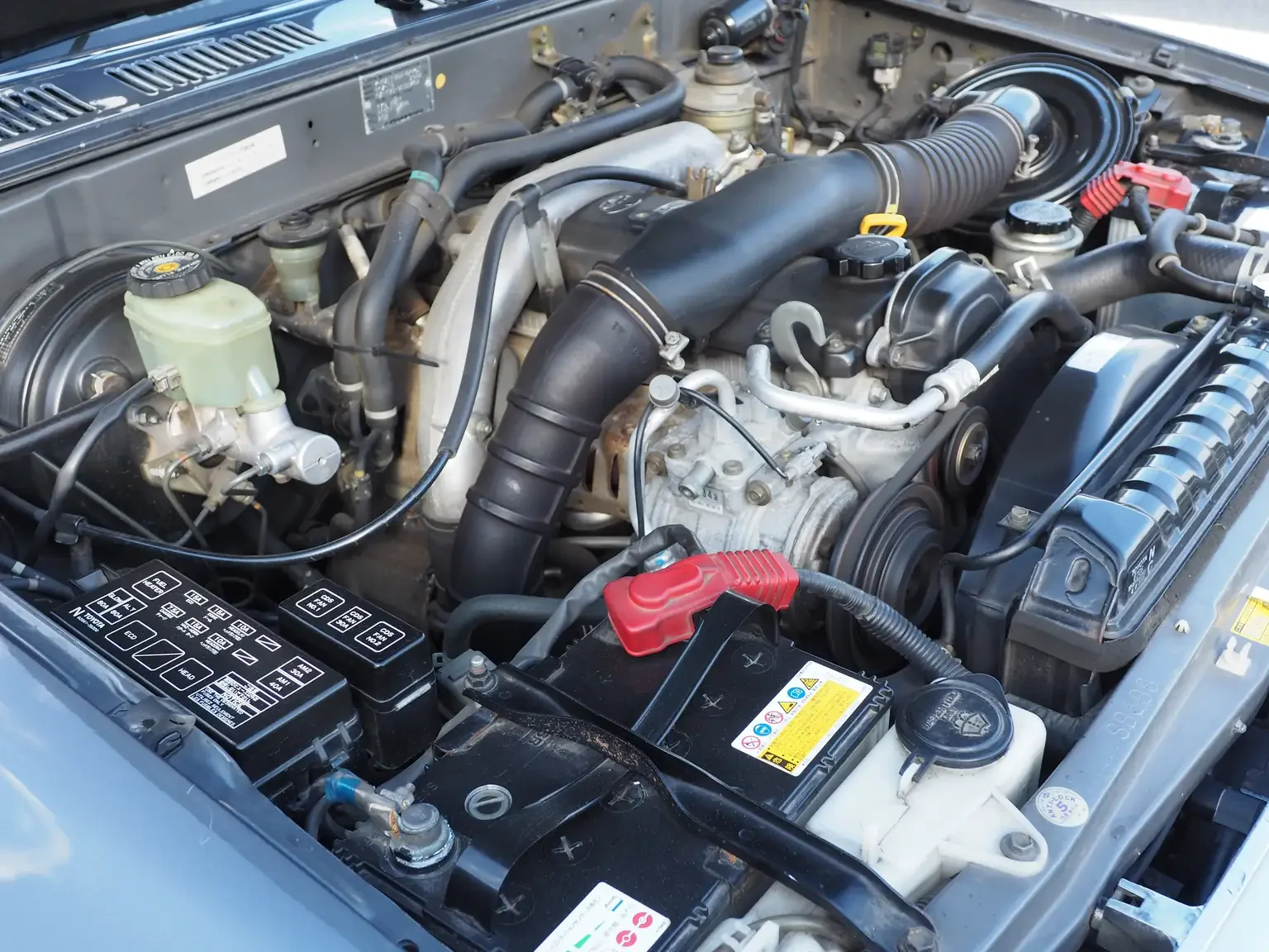 turbo diesel view grey toyota hilux surf kzn130 1kzte 5 speed manual JDM export vehicle Japan