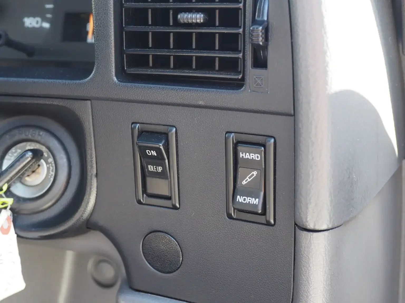 interior switch view grey toyota hilux surf kzn130 1kzte 5 speed manual diesel turbo JDM export vehicle Japan
