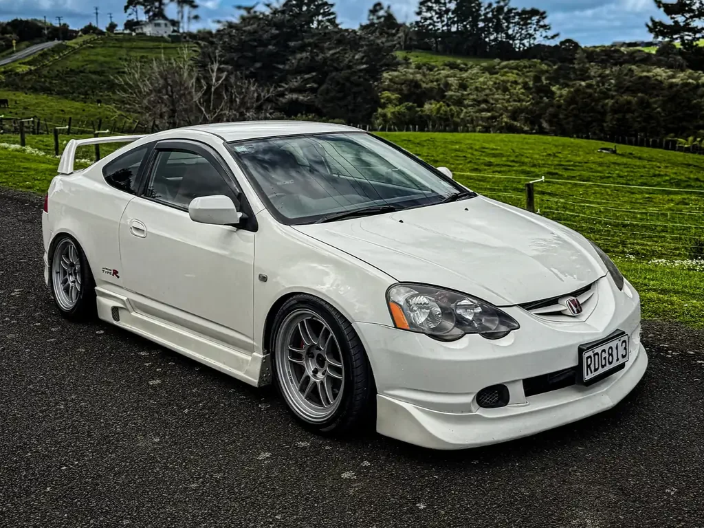 2001 Honda Integra Type R white front drivers side angle view k20a dc5 model for export sale from New Zealand