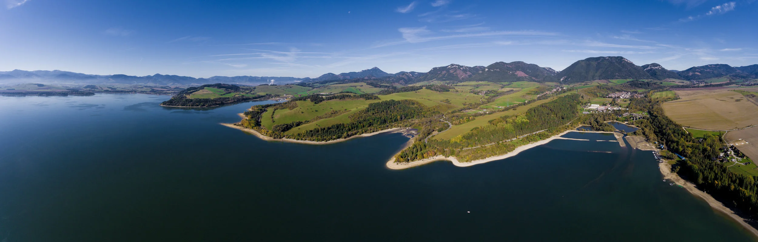 pano full-10.jpg