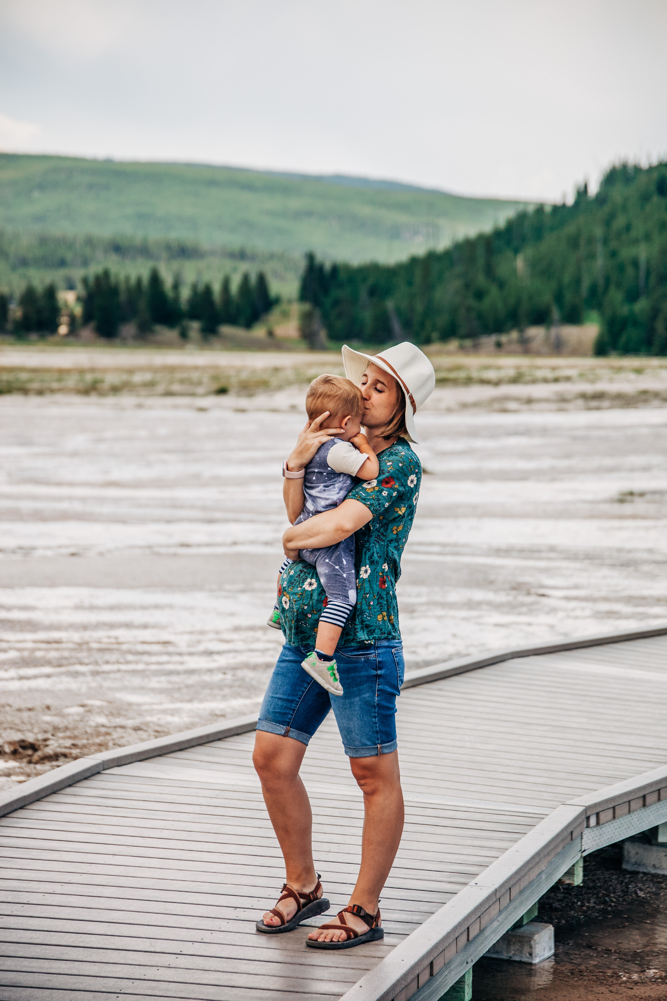20170715-_KylieBischoff_MG_KylieBischoff_01292d design.jpg