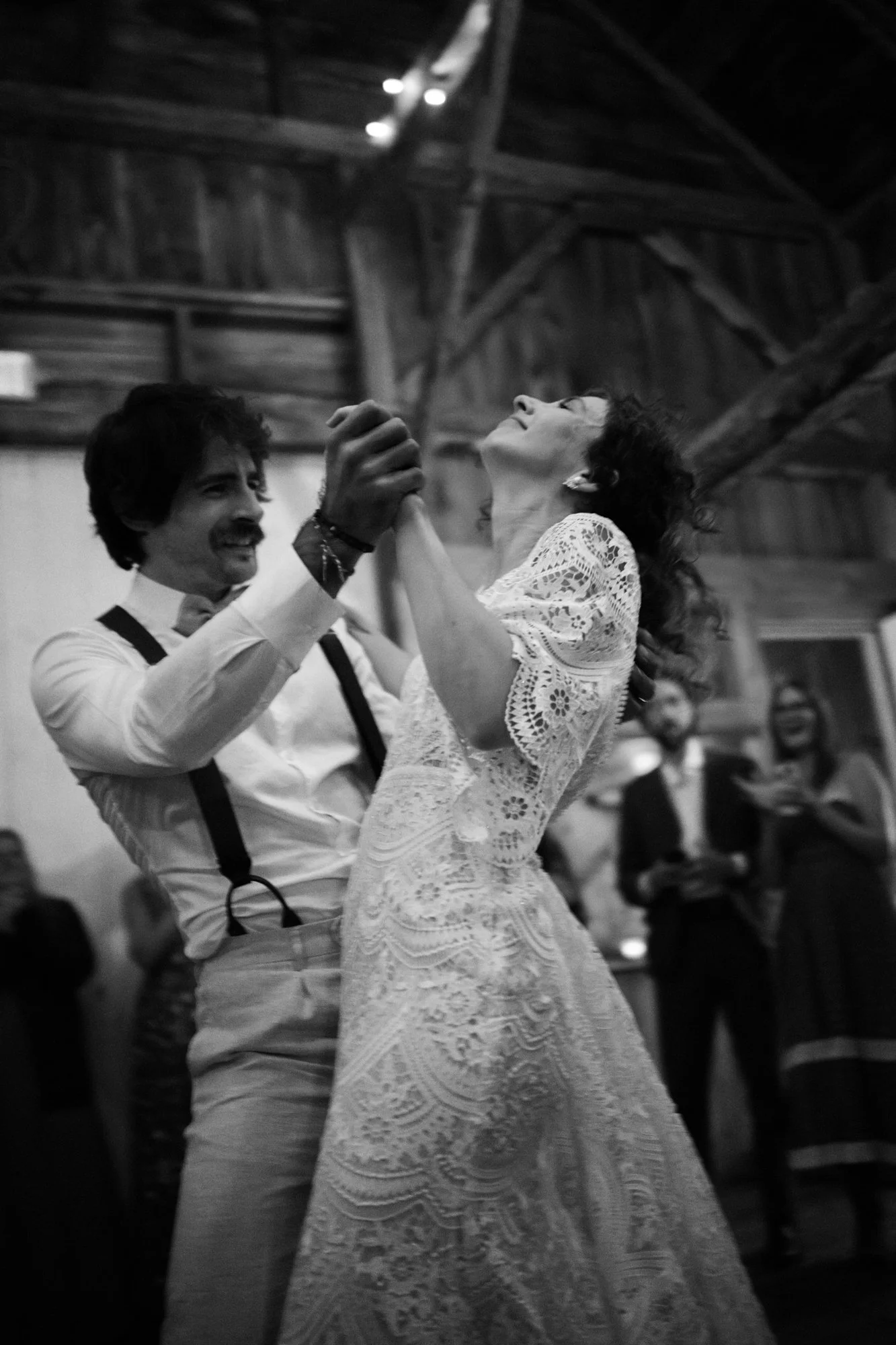 Mike+Kate_Wedding_KylieBStudios_BarnandDancing-64.jpg