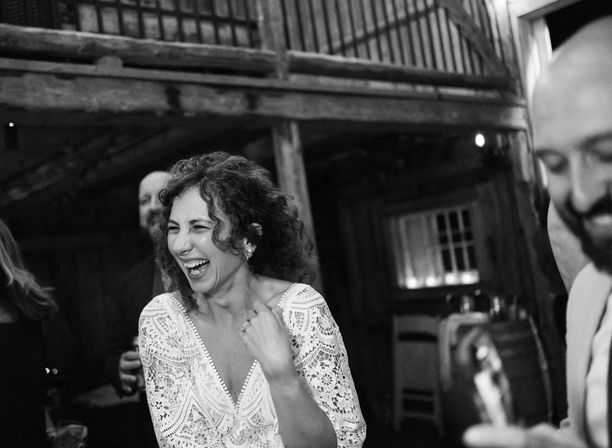 Mike+Kate_Wedding_KylieBStudios_BarnandDancing-71.jpg