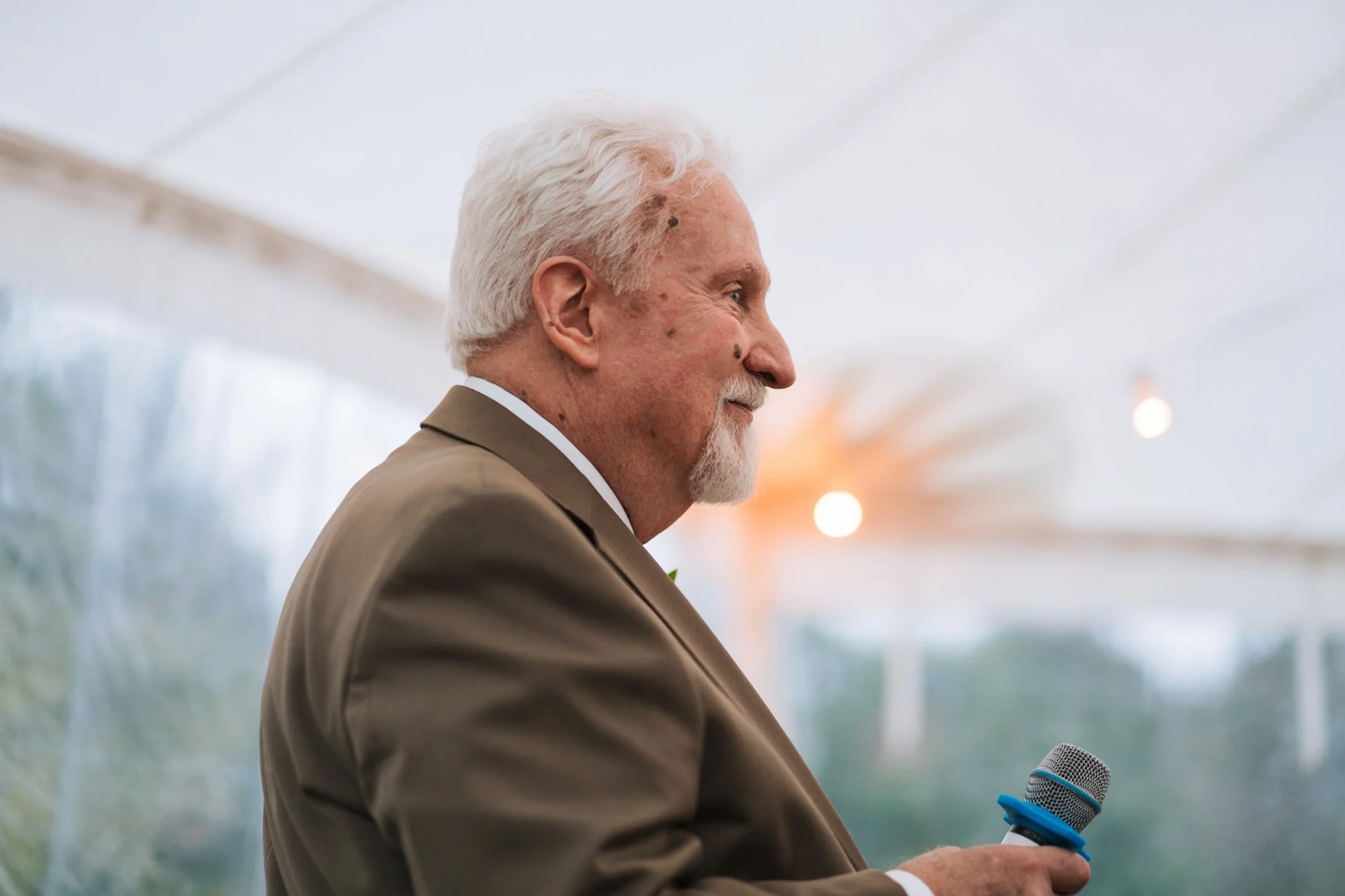 Mike+Kate_Wedding_KylieBStudios_DinnerTent-55.jpg
