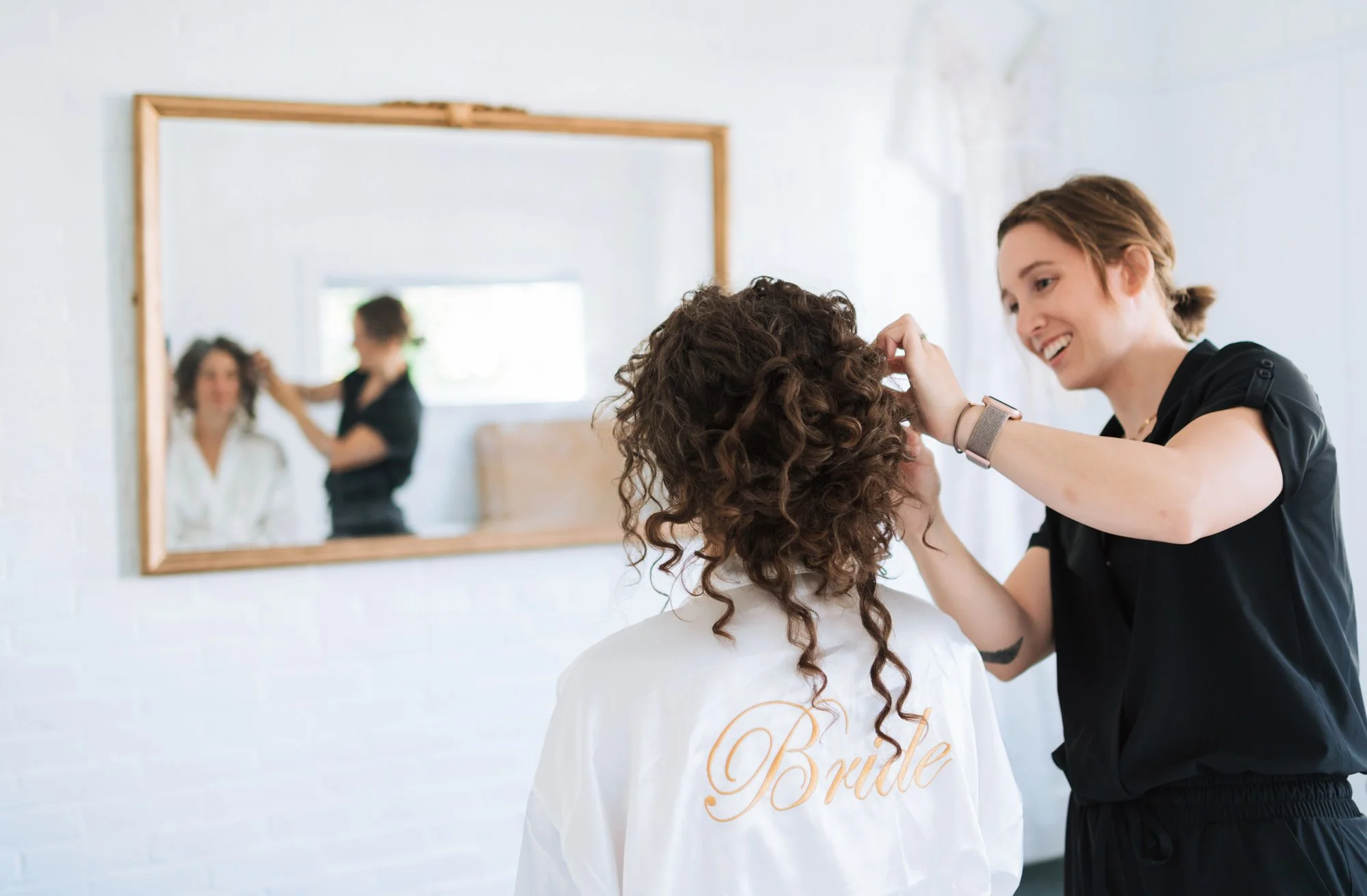 Mike+Kate_Wedding_KylieBStudios_GettingReady-72.jpg