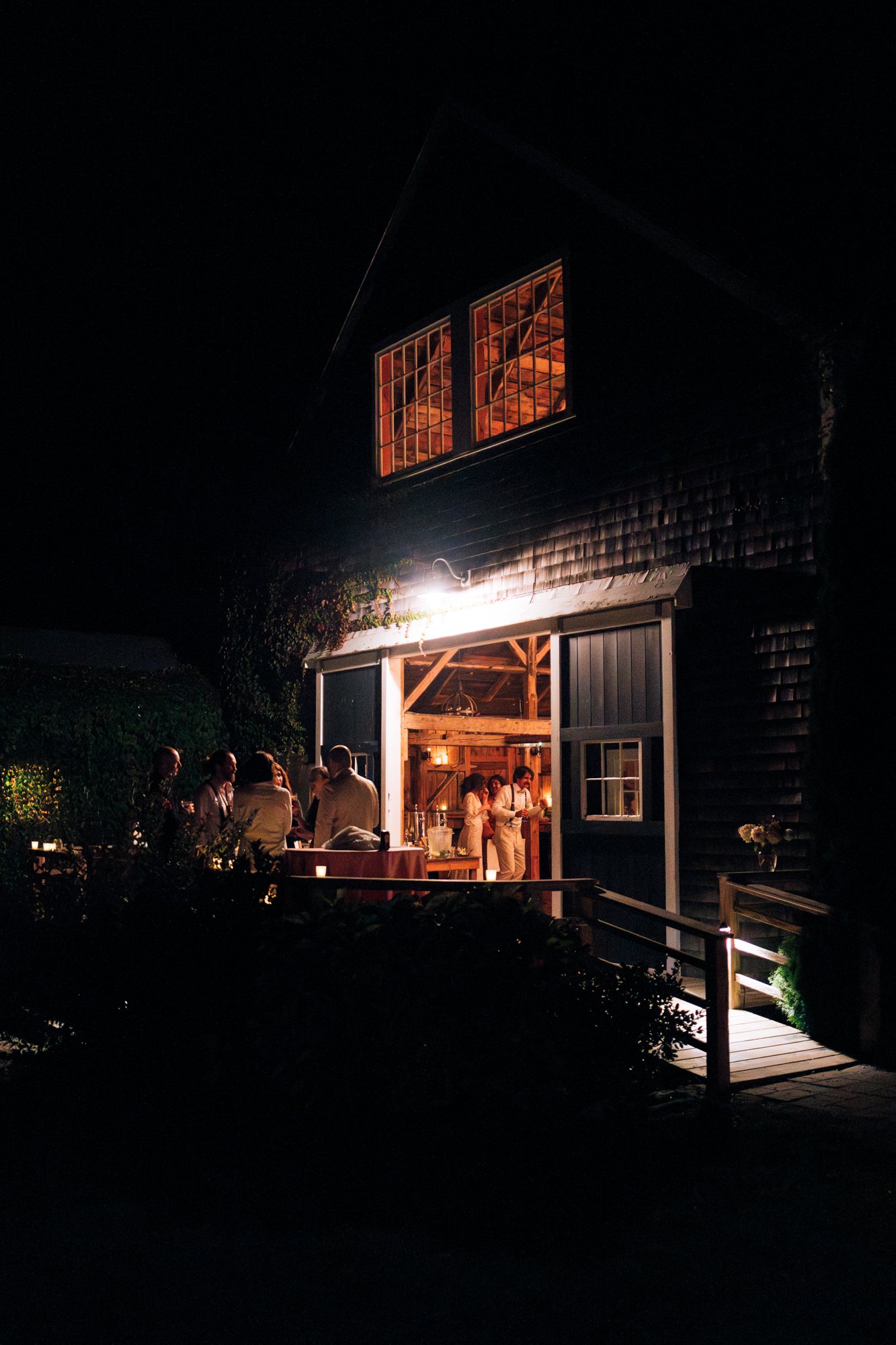 Mike+Kate_Wedding_KylieBStudios_nightshots-13.jpg