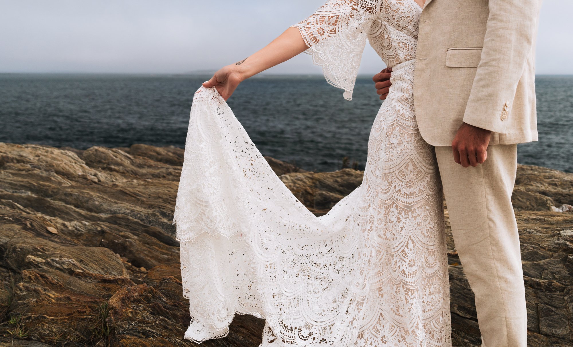 Mike+Kate_Wedding_KylieBStudios_Vowsanddressreveal-77.jpg