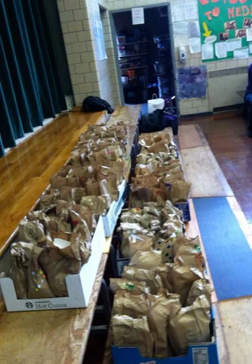 GenericMinistry_Boston_Homeless_AngelVan_Street12.jpg