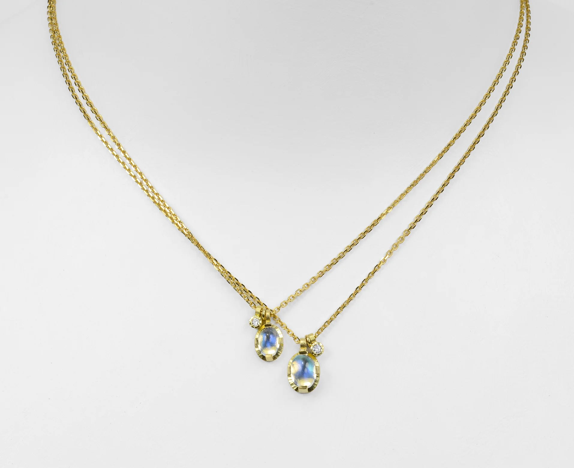 18ky-moonstone-diamond-halo-necklaces-lg.jpg