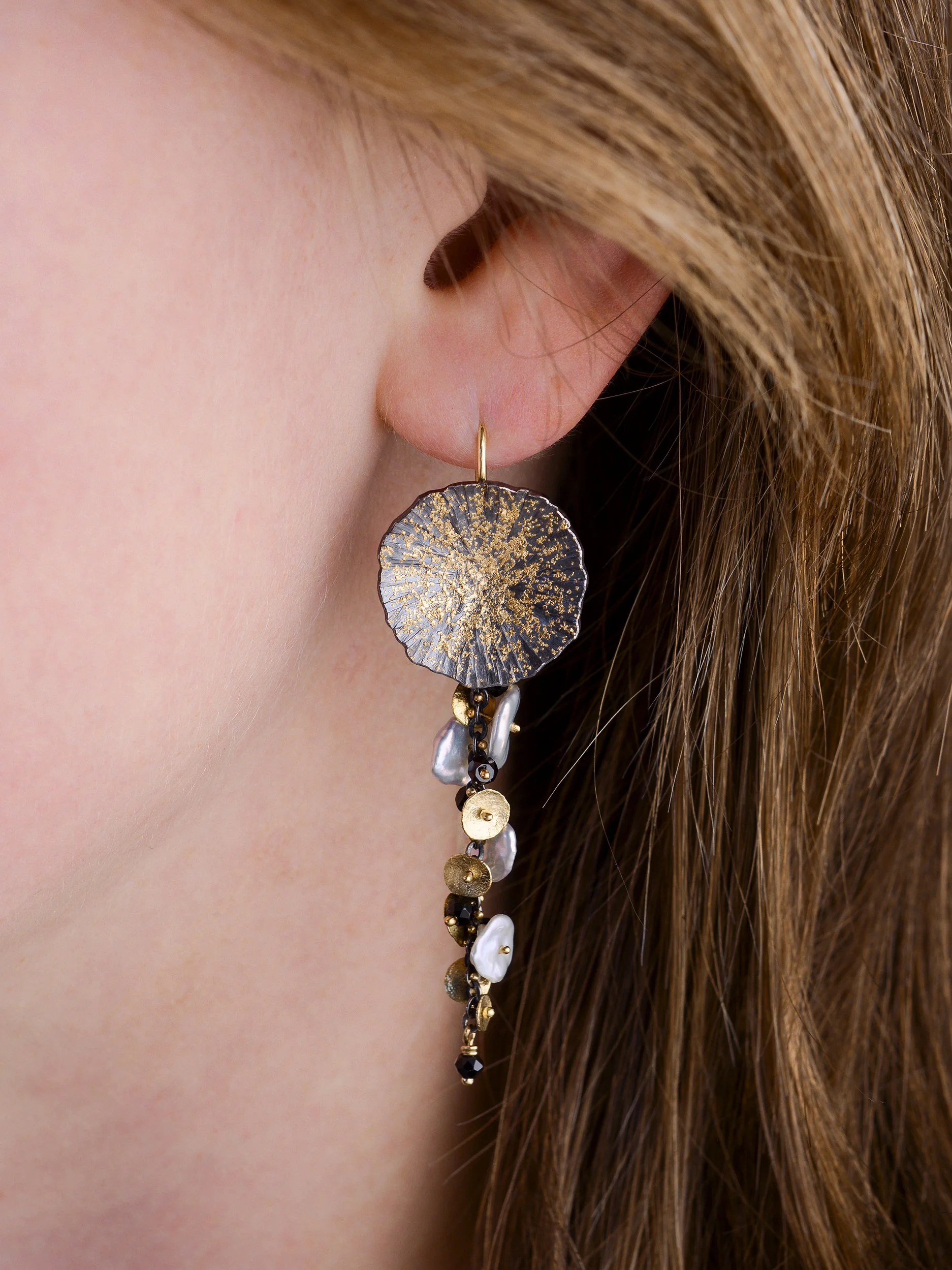 22k-oxidized-shell-pearl-earrings-t.jpg