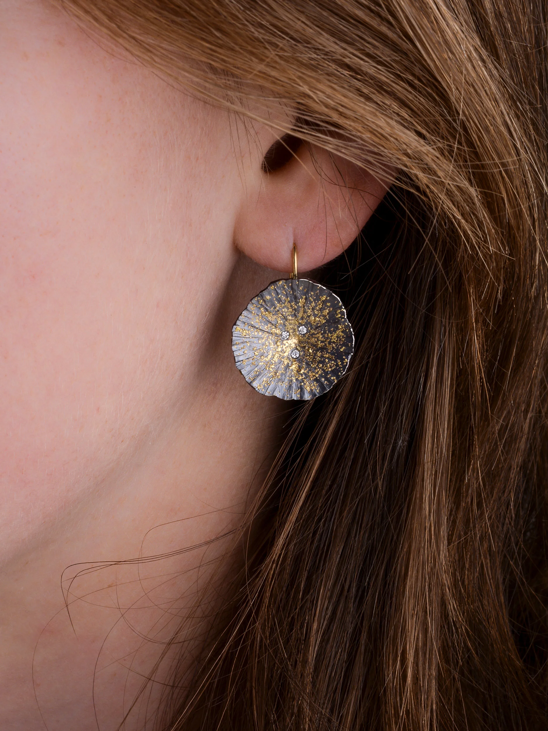 22k-oxidized-shell-diamond-earrings-t.jpg