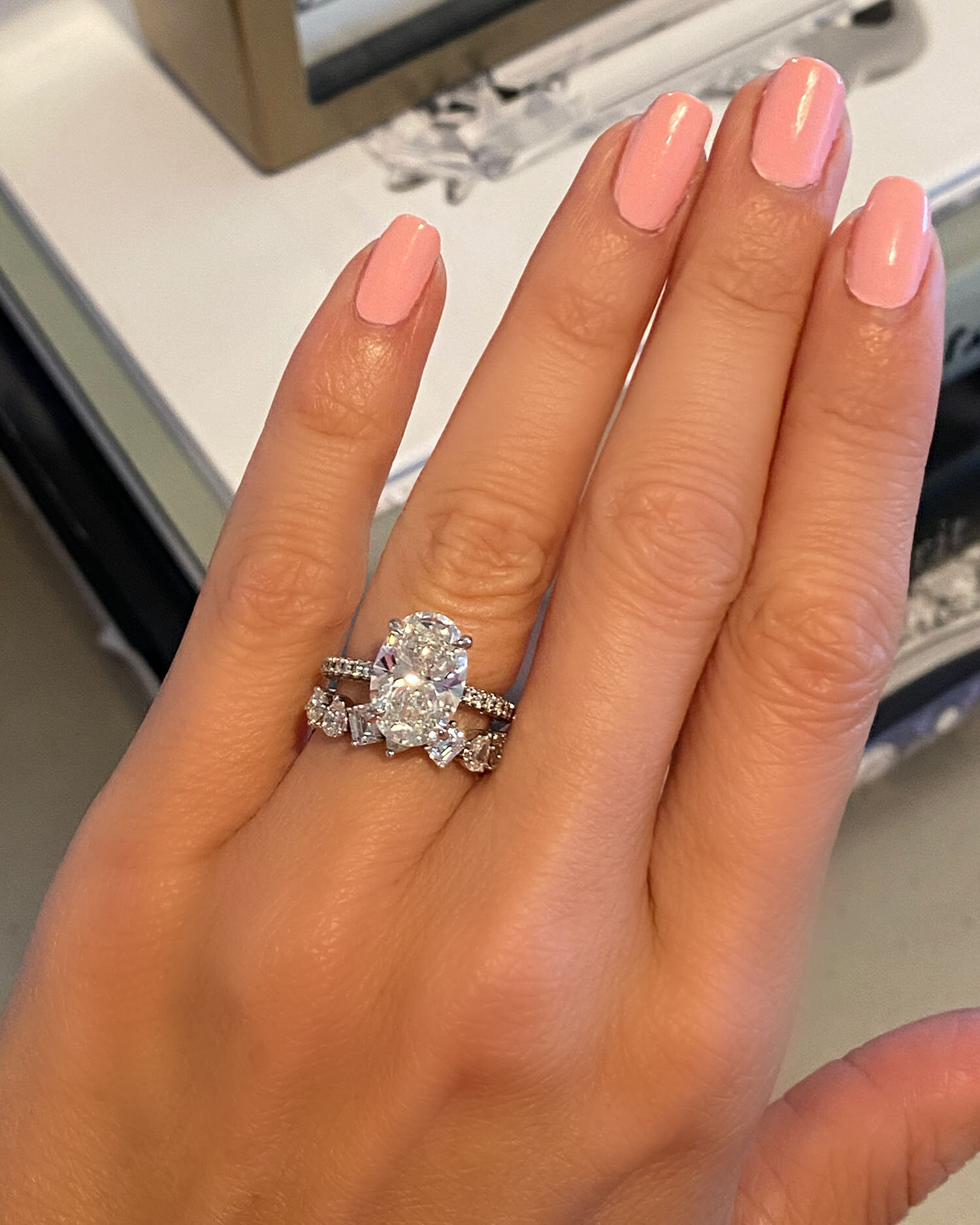 Gallery | Miss Diamond Ring