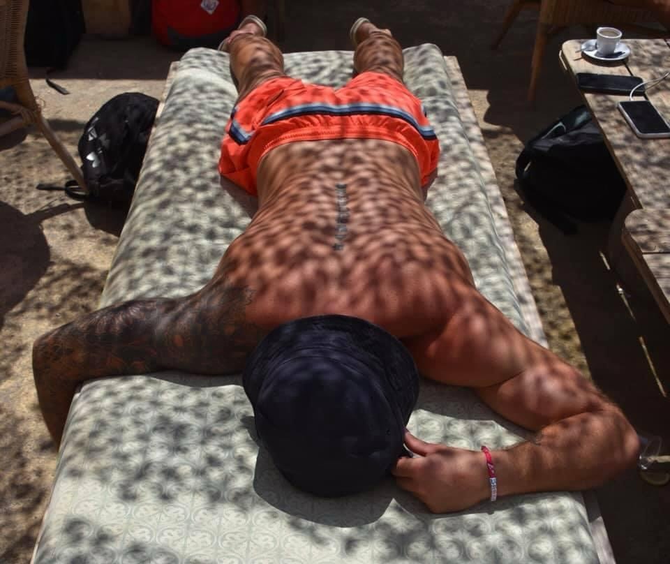 Time to Rest 

Je suis en vacances jusqu&rsquo;au 2 Septembre 
Histoire que si j&rsquo;ai oubli&eacute; de pr&eacute;venir quelqu&rsquo;un il soit au courant 😄
&Agrave; tous je vous souhaite bonne vacances et je vous invite vivement a faire du sport