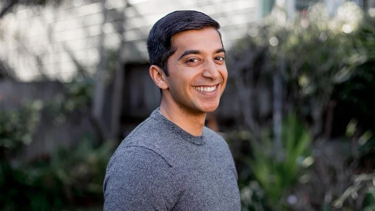 Rishi Taparia 2.jpg