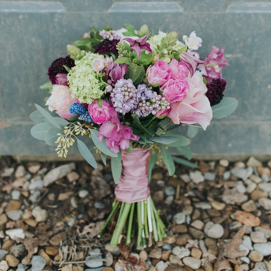 Leafy Couture - Yorkshire Wedding Florists - Floristry Clases - Floristry Courses - Flower Arranging Leeds Harrogate Yorkshire - How to make a bouquet.jpg