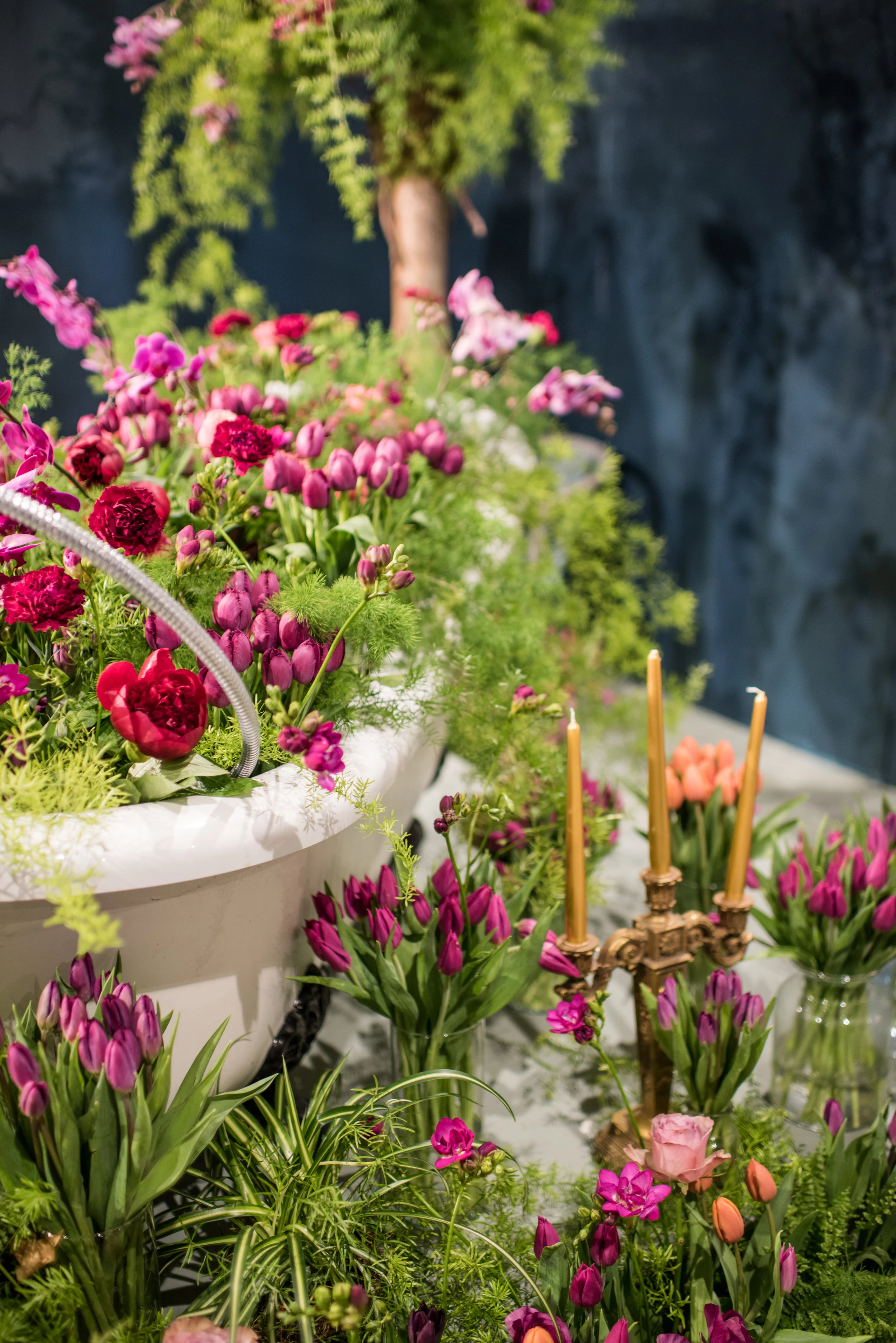 Leafy Couture - Yorkshire Wedding Florists - Styling - Harrogate Flower Show - Bath of Tulips - Smith & Munson.jpg