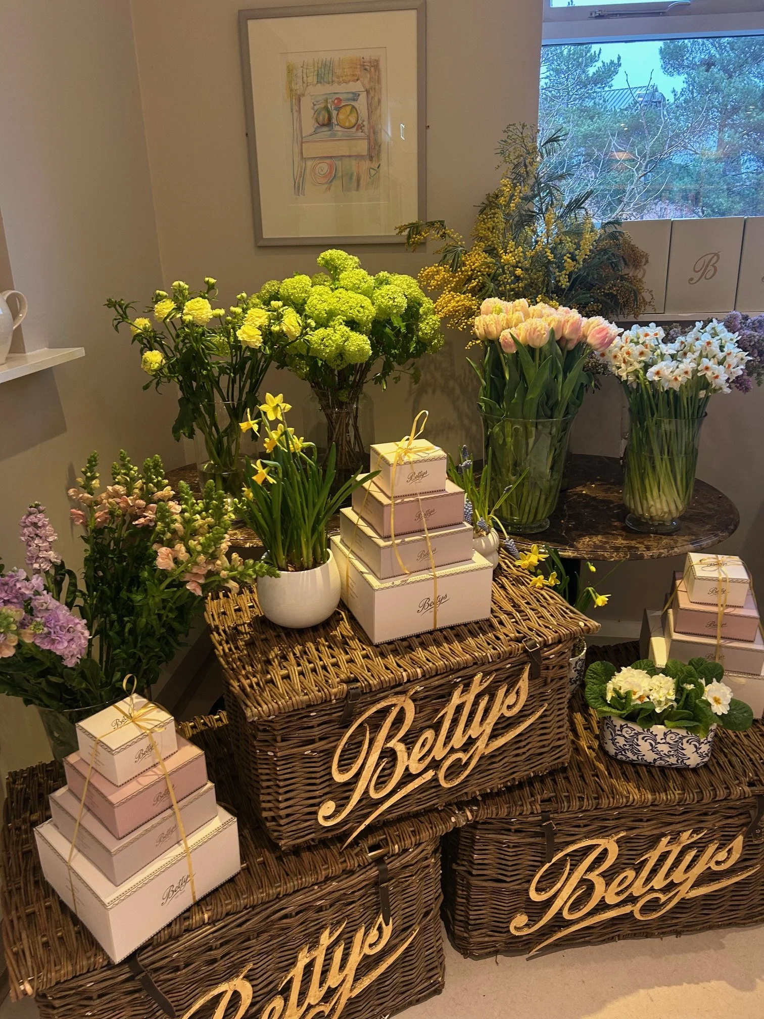 Vase Workshop with Betty's Cookery School