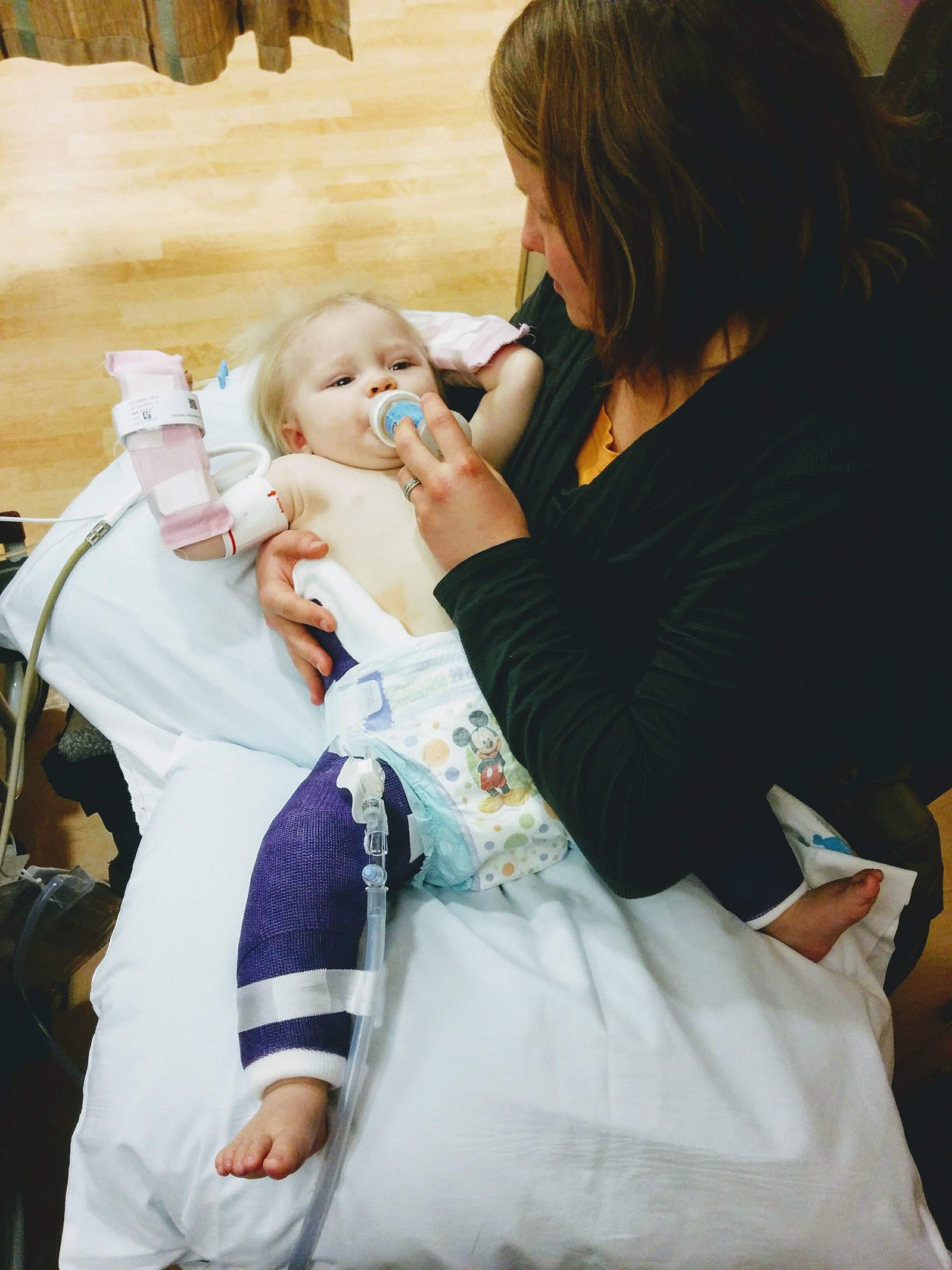 Aria had hip surgery for hip-dsyplasia 3 months before she died. This was right after she woke up from surgery, she just wanted her mom <3