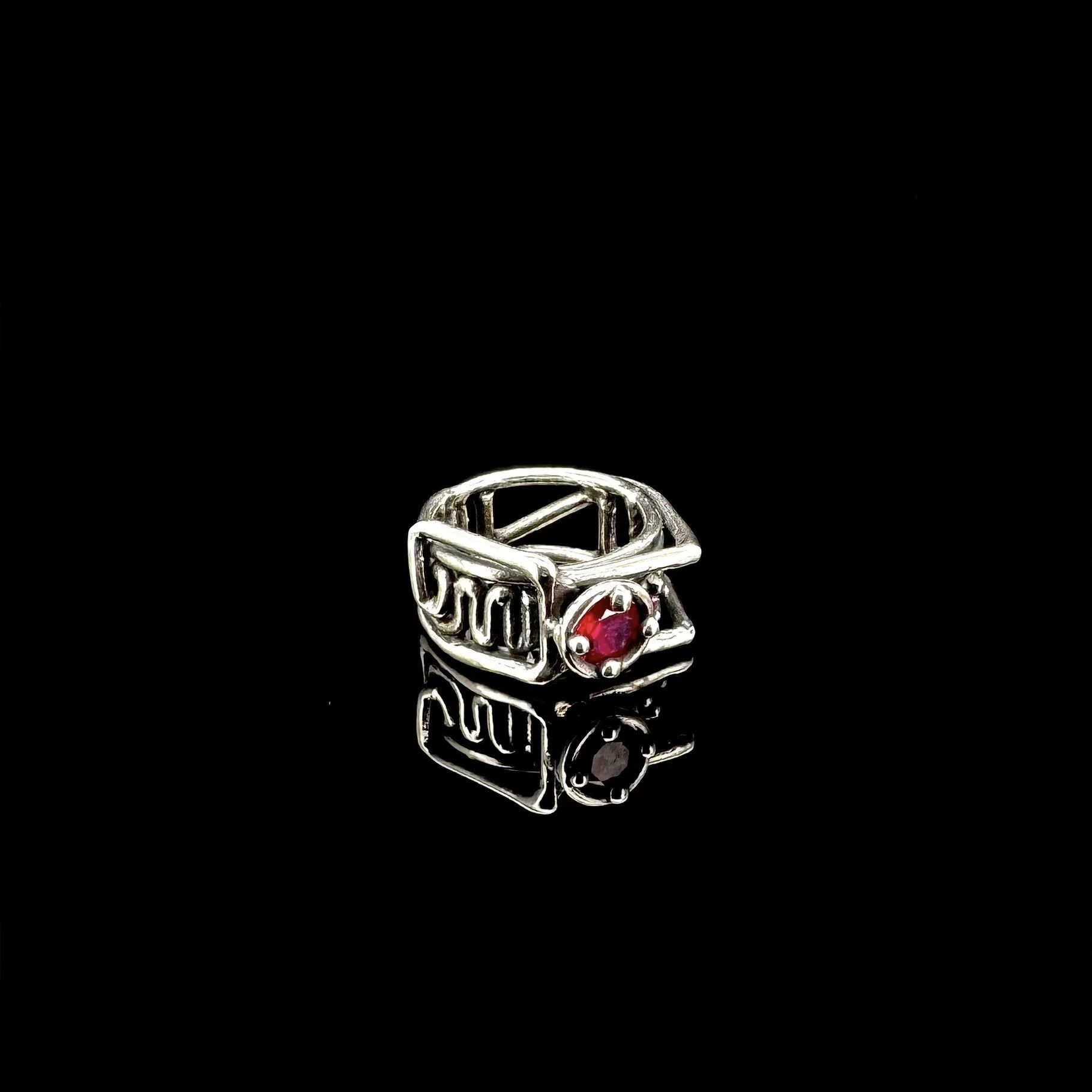 Osamor Ring IV Perspective 2.jpg