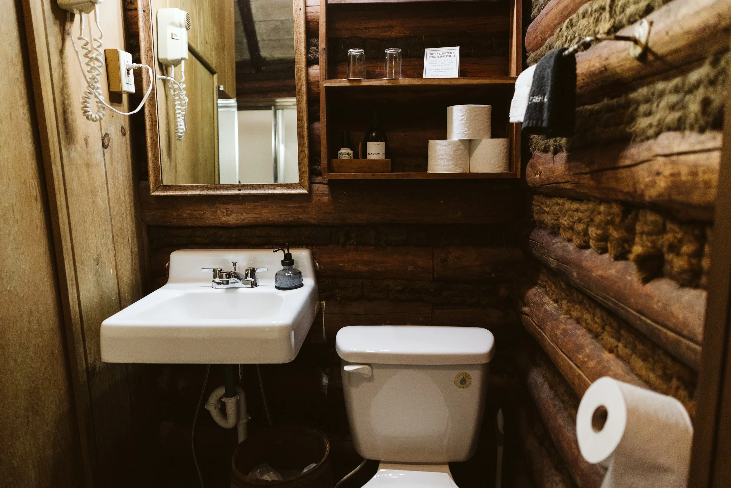 Jackson Suite - Bathroom.jpg