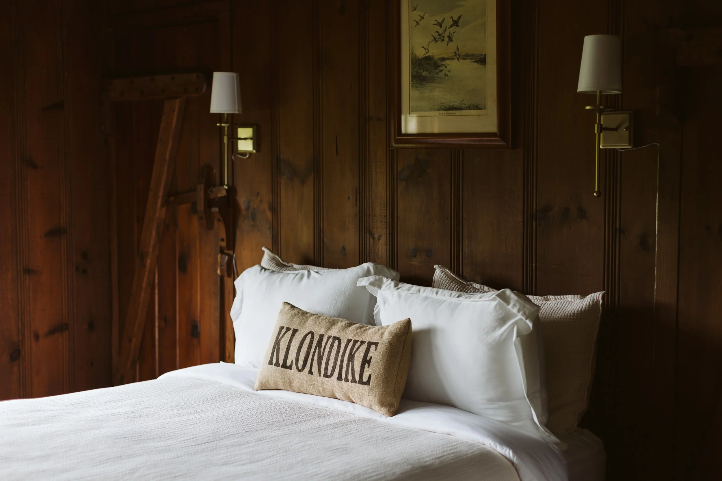 Johnny Suite - 1.jpg