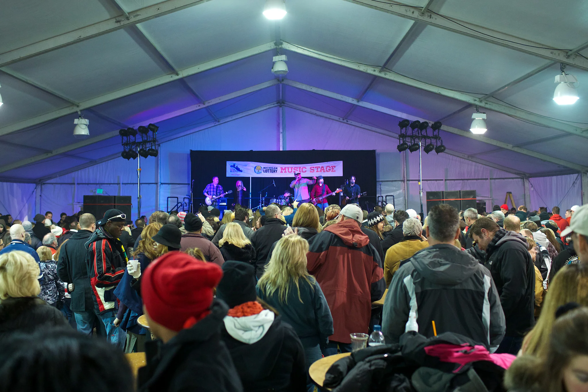 20130209_jwa_motownwinterblast_5d3_0402.jpg