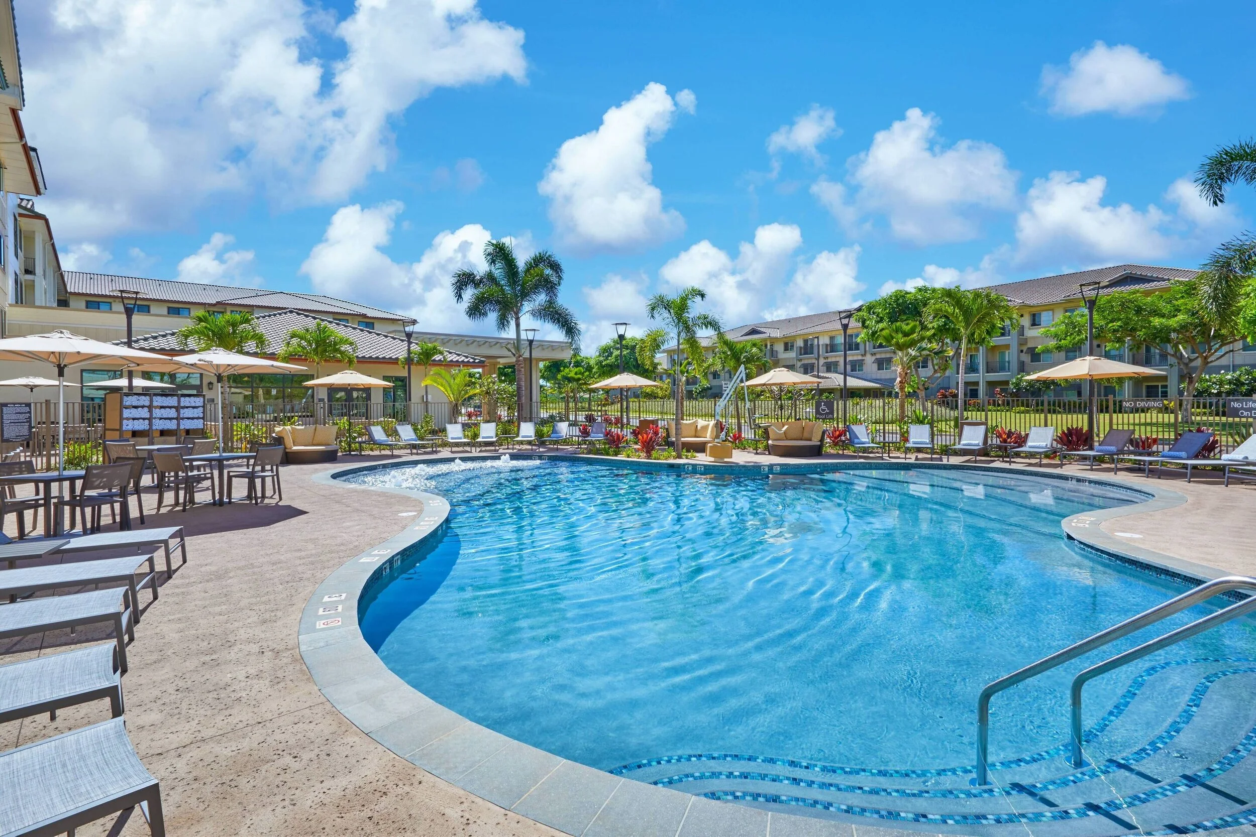 marriot inn kapolei 15.jpg