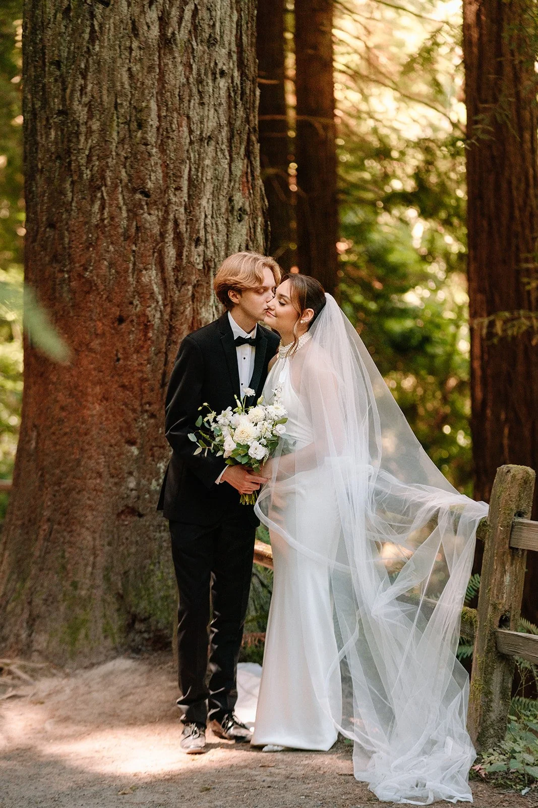 MarissaCasillasPhotoHoytArboretumRedwoodDeckWeddingSneakPeak-62.jpg