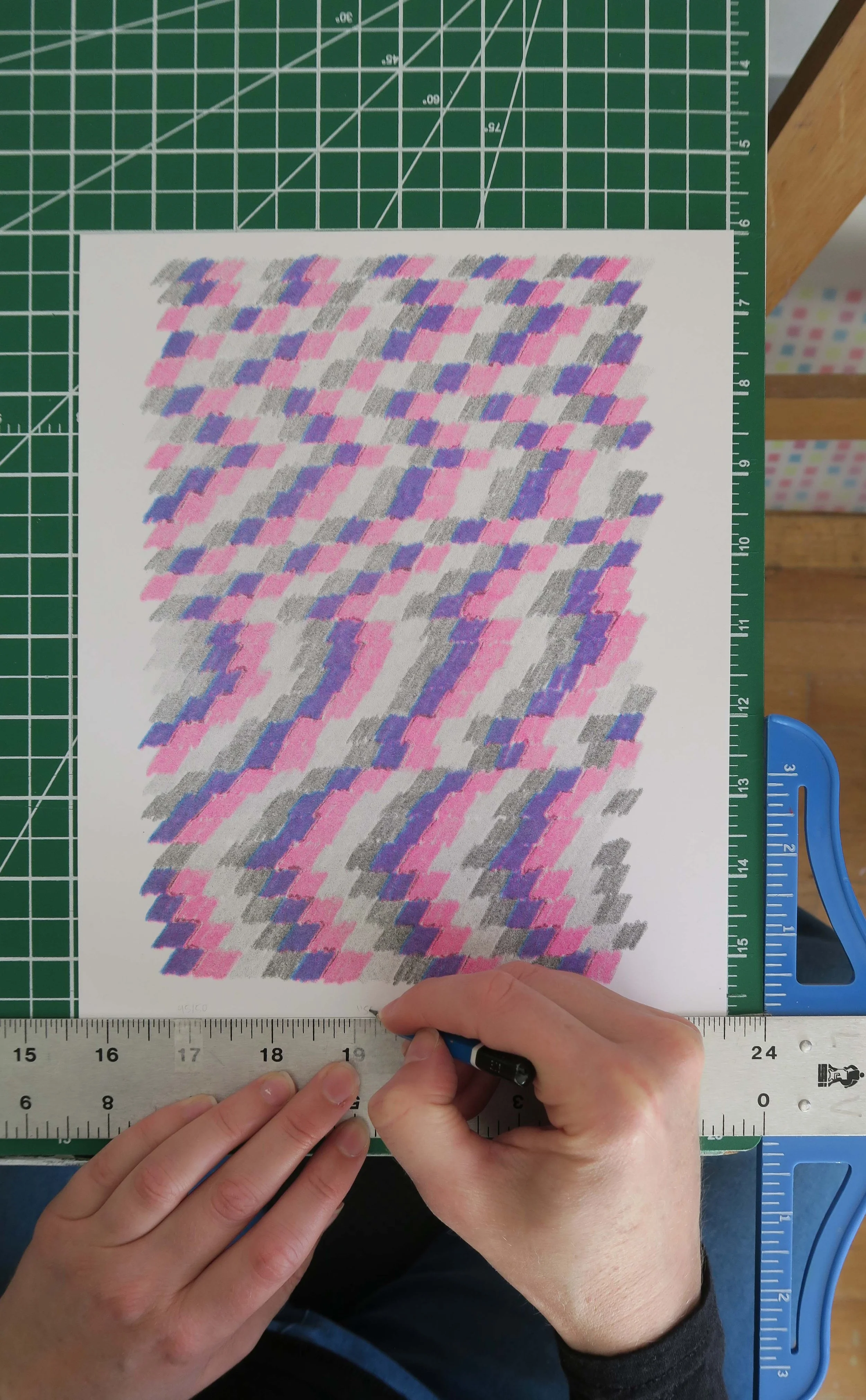 Scratchy - signing 2.jpg