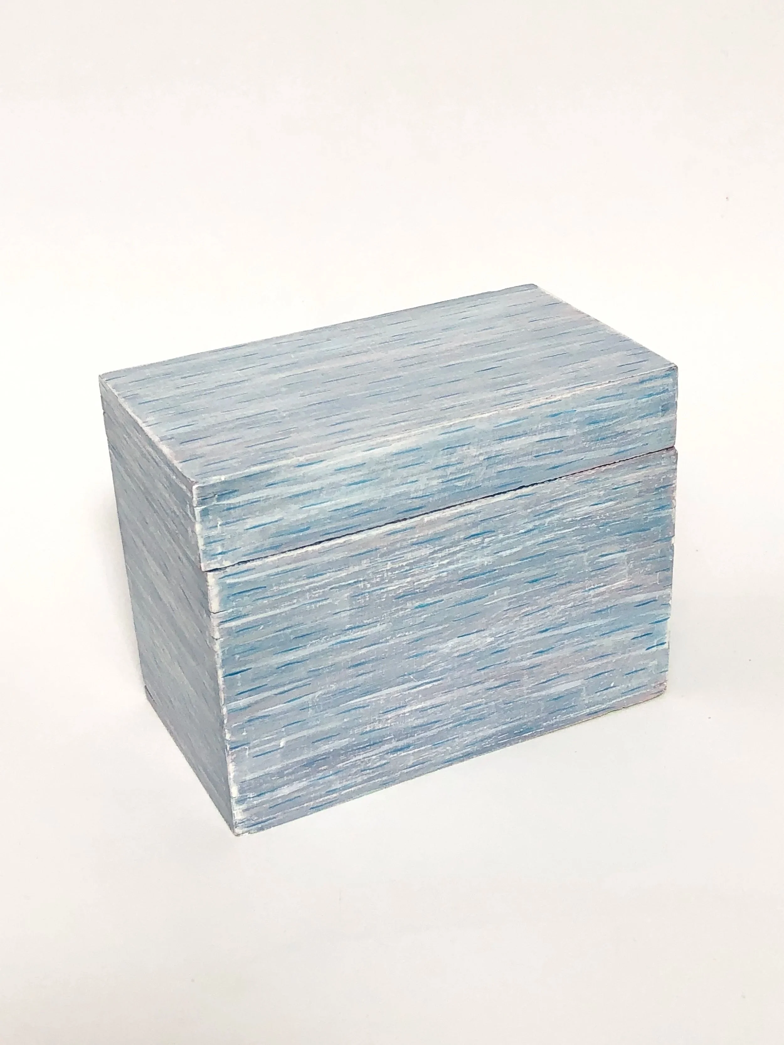 LVolker_BlueBox2.jpg