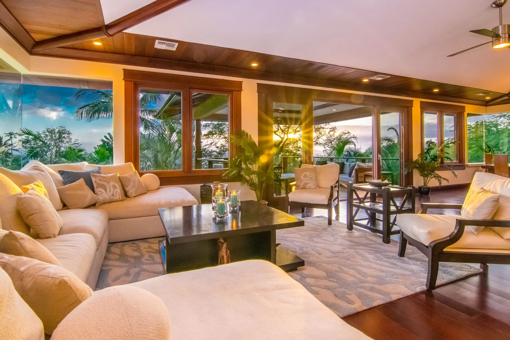 #16 Living room  (2).jpg