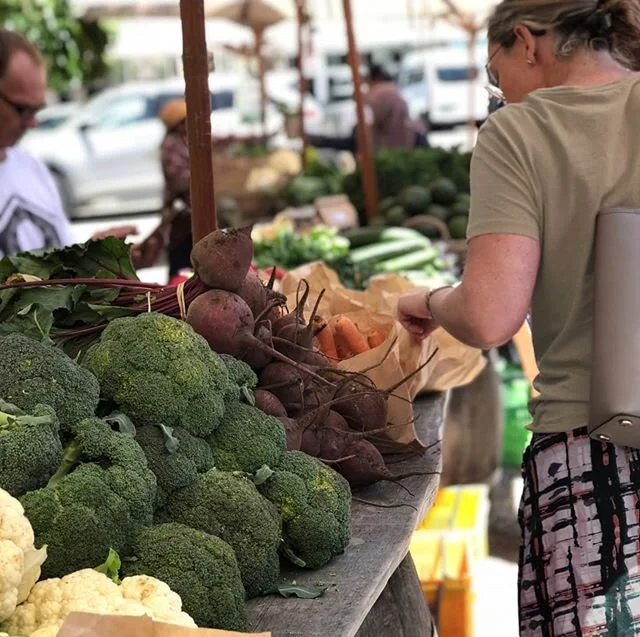 A long weekend always calls for good food, adventures, and time in the sun. What did you do to nurture yourself this weekend?⁣
⁣
⁣
⁣
⁣
#āhei #allbodiesaregoodbodies #selfcare #bodypositivity #nondiet #intuitiveeating #mentalhealth #connection #family⁣⁣
#effyourbeautystandards #ditchthediet⁣⁣
#selfesteem #compassion #diet