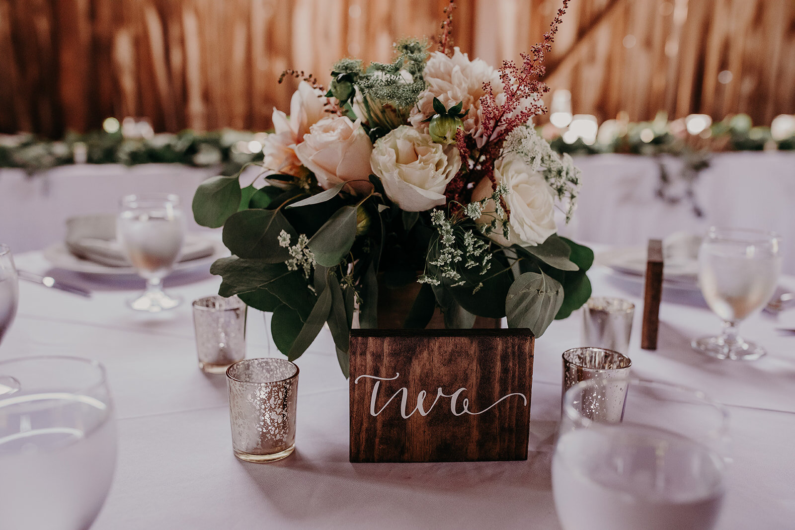 mount-vernon-wedding-salt-box-barn-amanda-riley-megan-gallagher-photography-2_(164_of_215).jpg