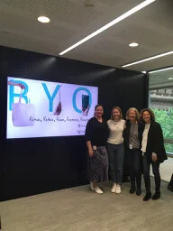 L- R Apple PR Manager Kristen Young, Sophia, Vicki Hawthorne and Inger Adamson