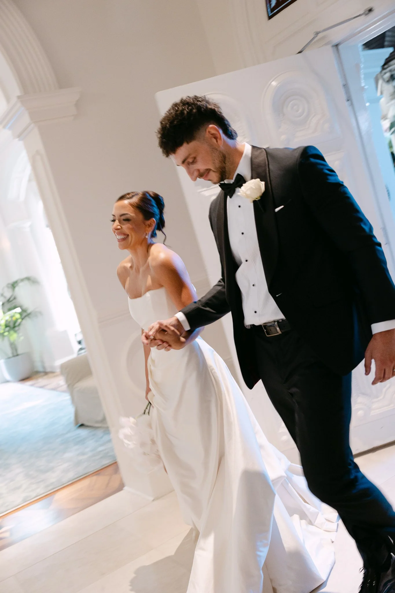  Captured for Ten Acres Agency 