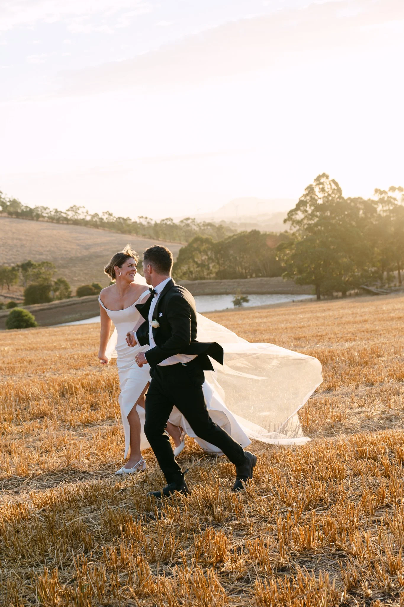  Captured for Ten Acres Agency 