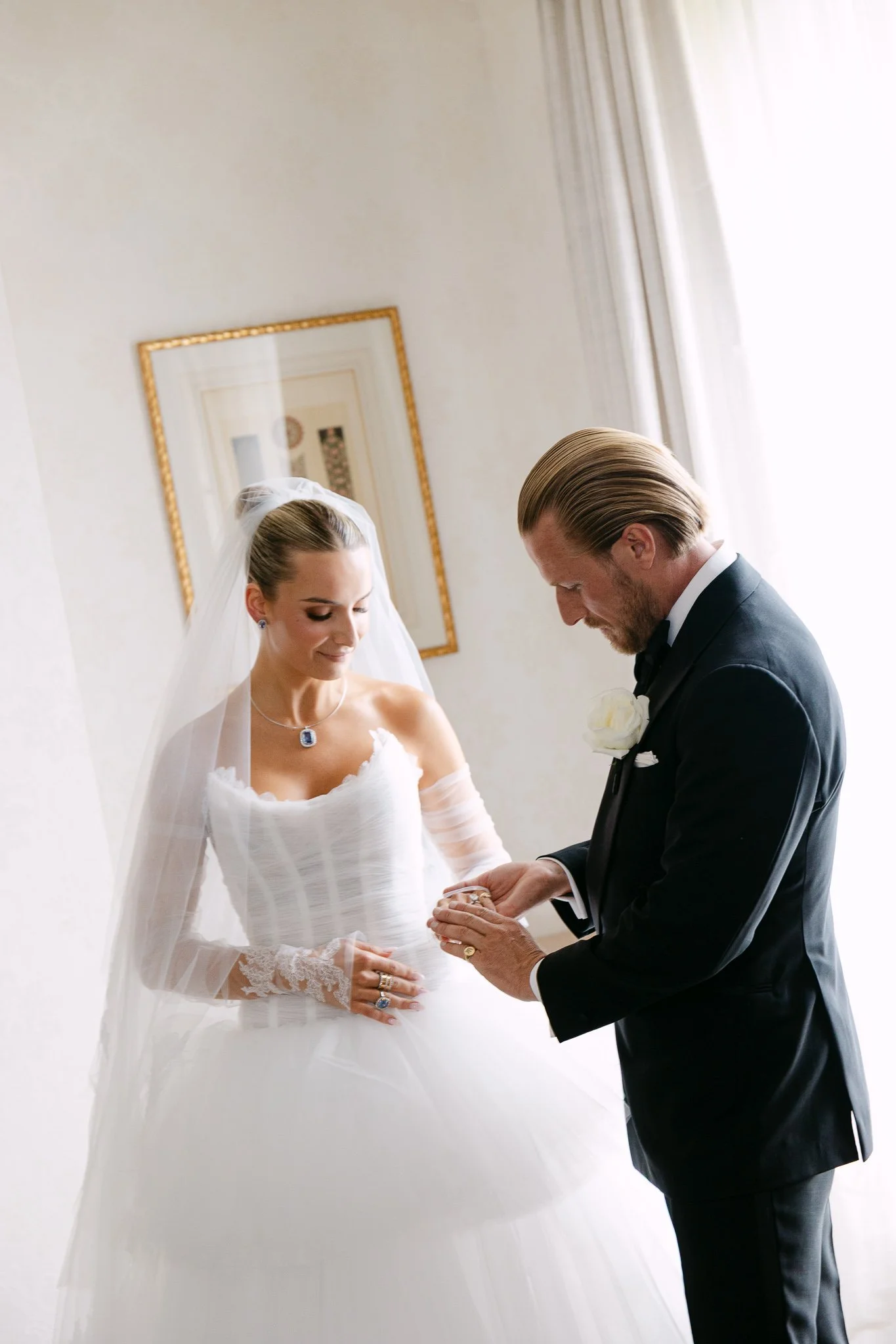  Captured for Ten Acres Agency 