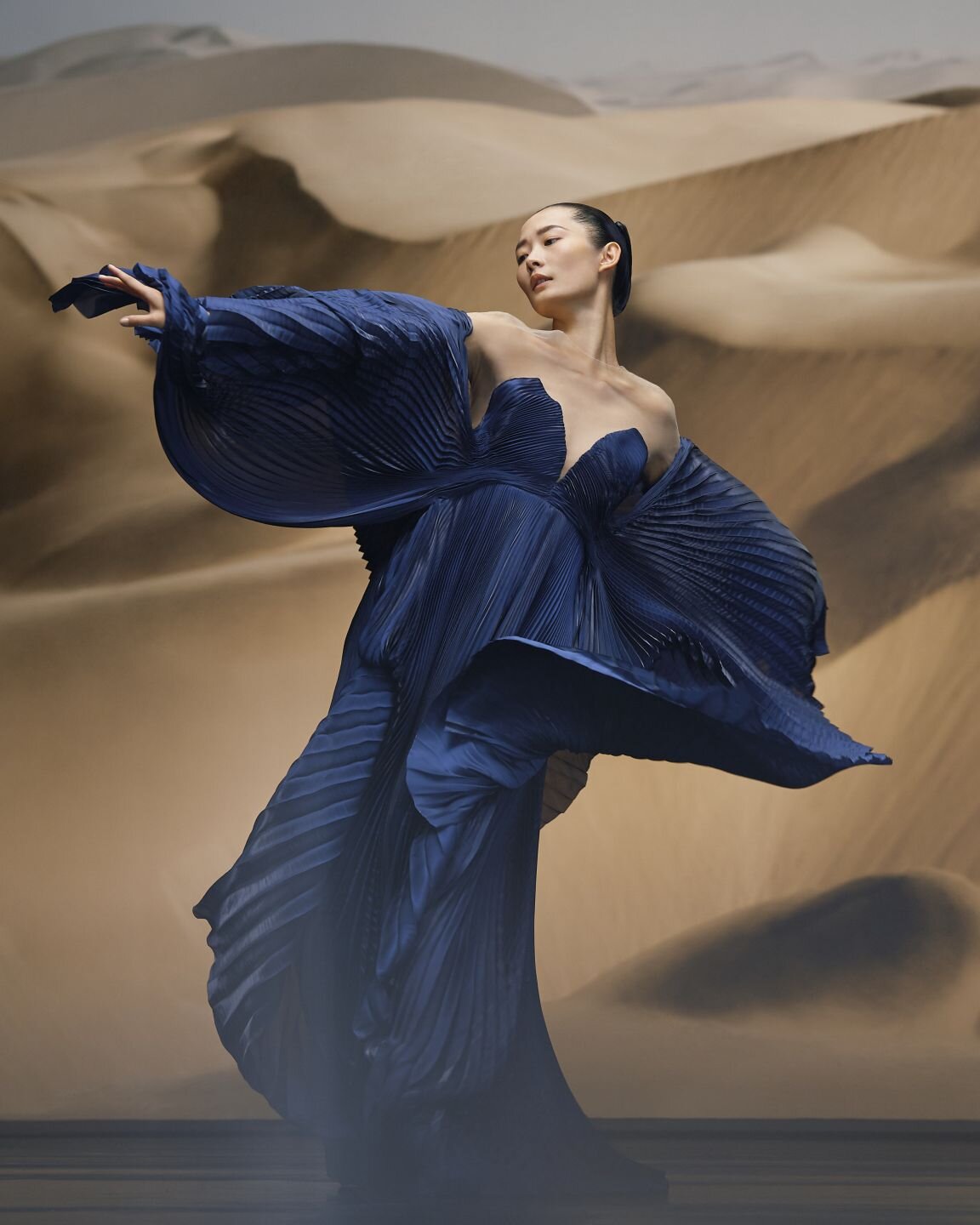  Biomimicry. Dancer/Model Jingjing Mao. Photo Valentine Bouqet 