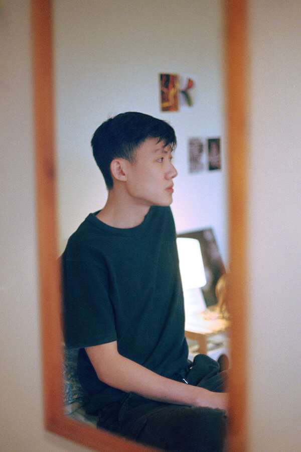 Kin Leonn The Imaginarium Of Kin Leonn: Into The Ambience Of His Scenic Oeuvre