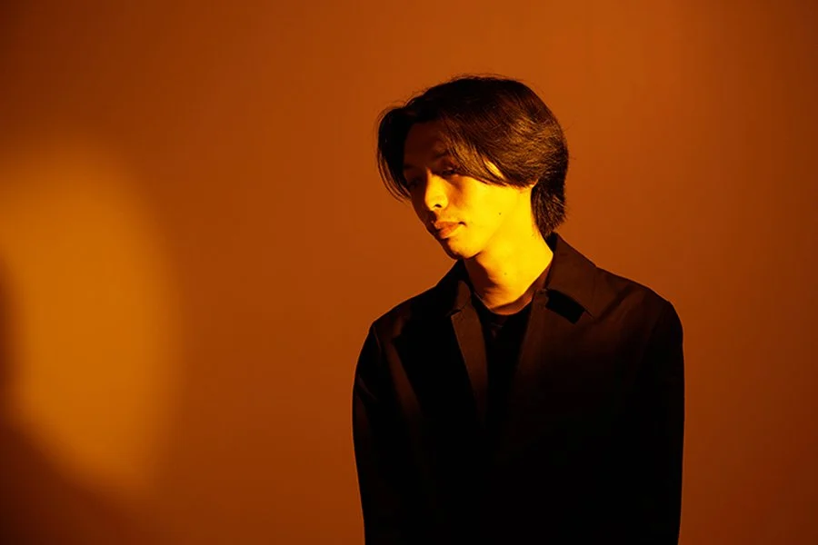 Rising Arp: Sun Cell Shatters The Fear Of A New Year With His Synthwave Fantasy
