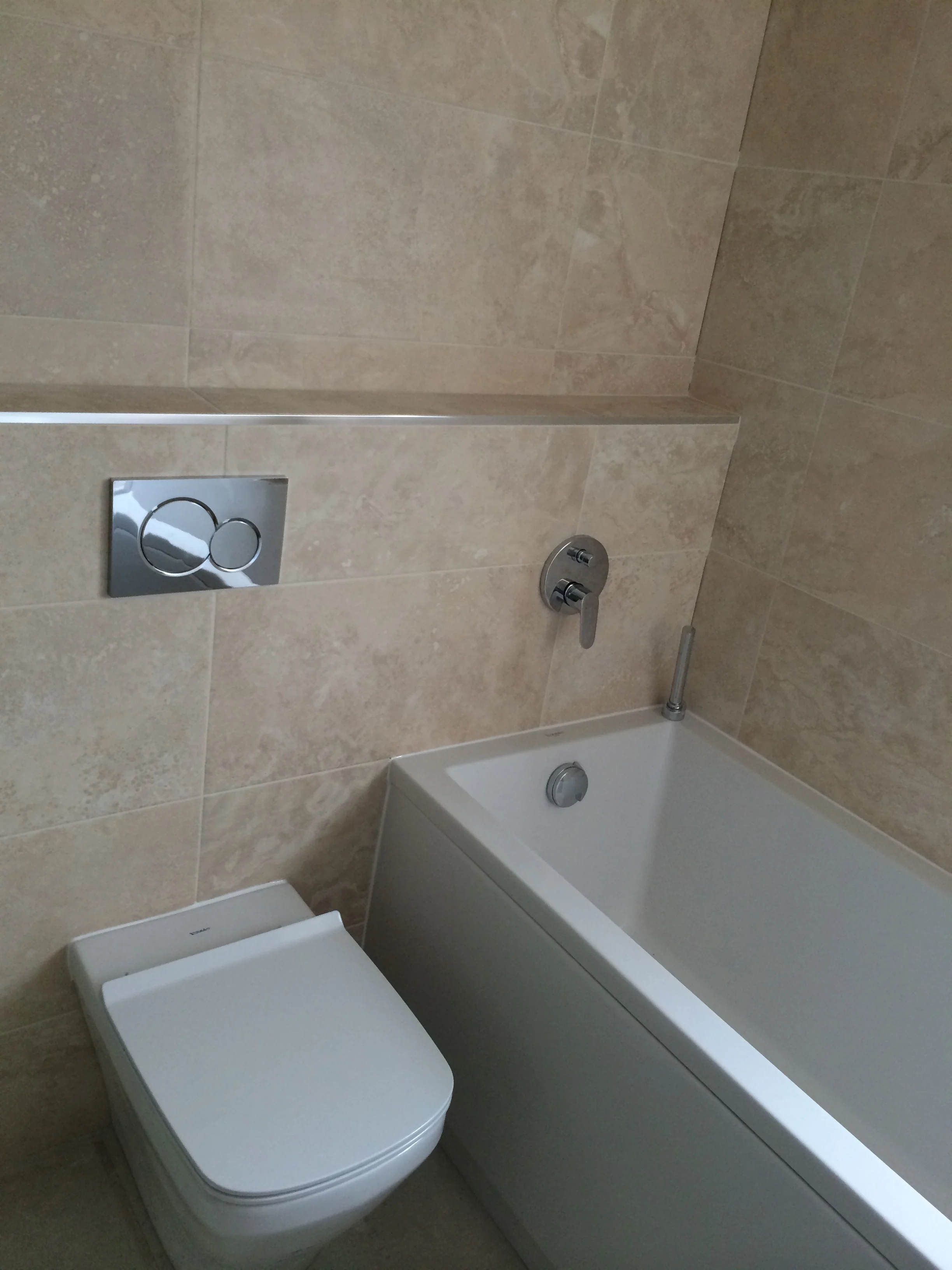 brown_bathroom2.JPG