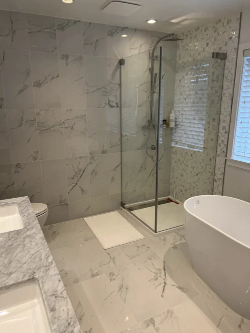 Carrara Marble Primary Bath in Blue Bell, PA, photo 4
