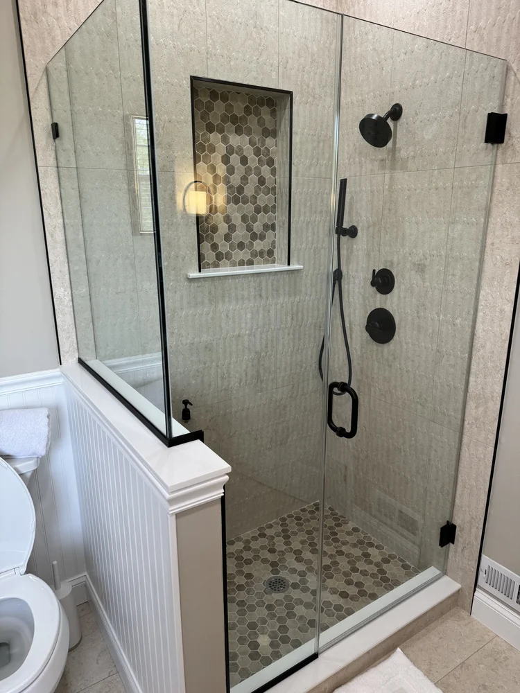 Primary Bath with Clawfoot Tub in Gilbertsville, PA, photo 9