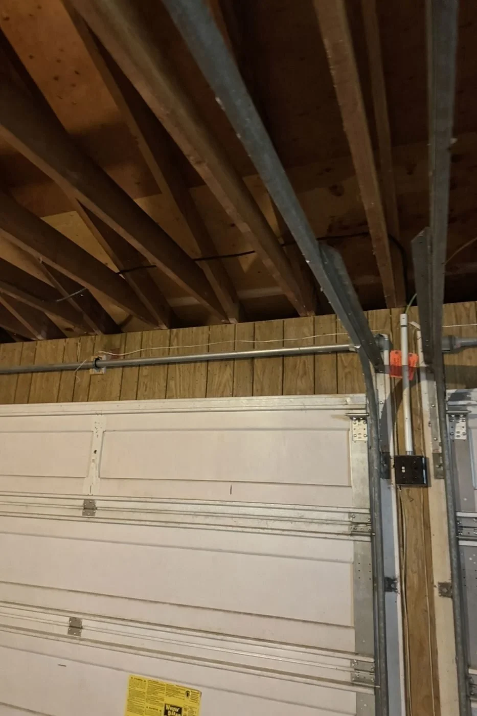 gilbertsville-01-garage-before.jpg