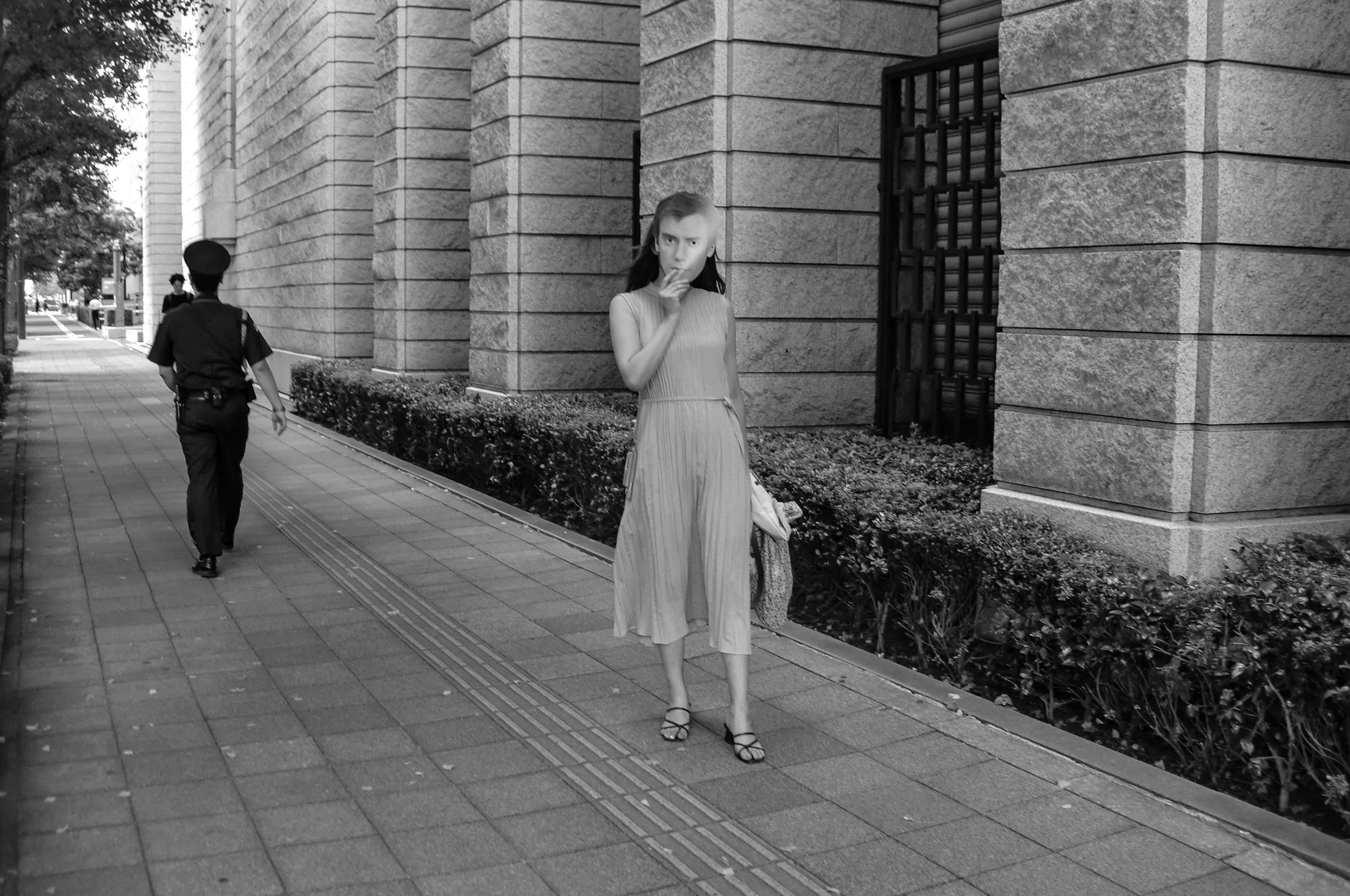 CHRISTOPHE BRUNNQUELL AND JENN KANG PUBLISH NEW ART BOOK "LIVE IN TOKYO"