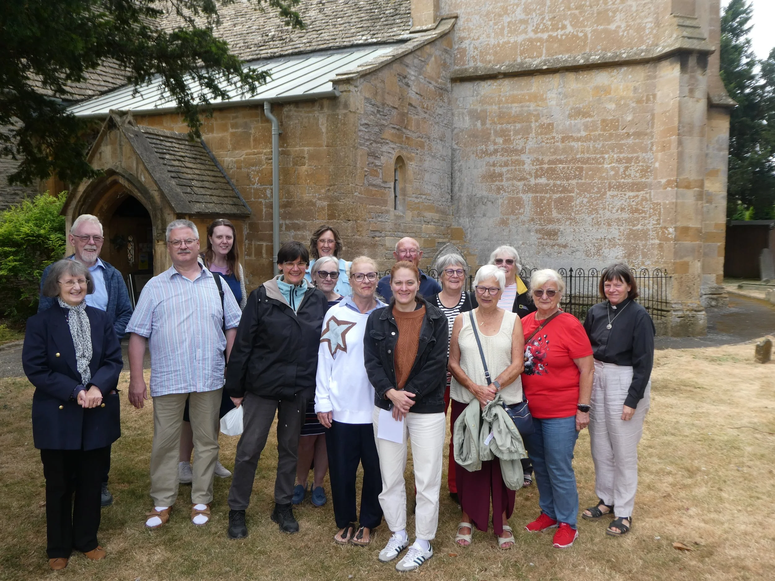 260727 Group Bretforton.JPG